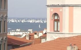 Galleria sul Mare